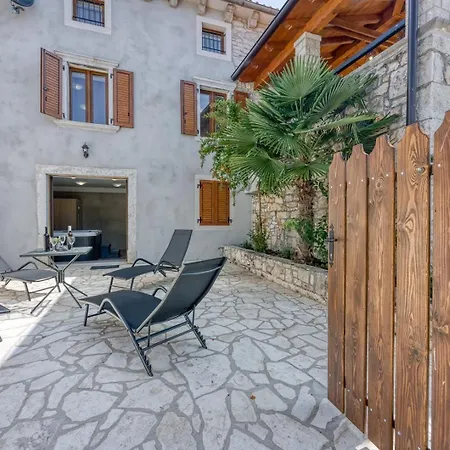 House Milka With Whirlpool And Sauna * Klostar