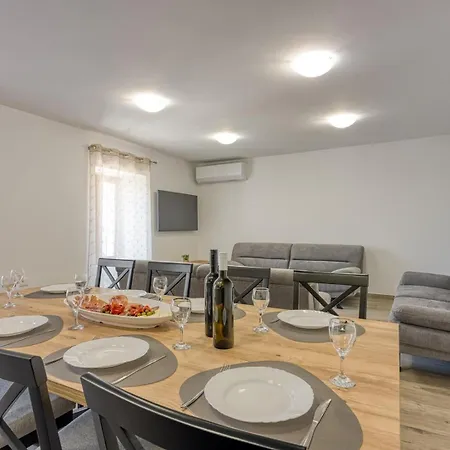 House Milka With Whirlpool And Sauna * Klostar